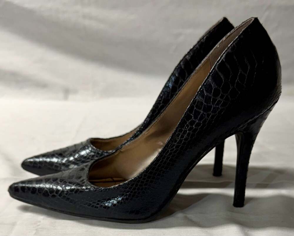 Sam & Libby Black Faux Snake Skin Pointed Toe Stiletto Pumps - Picture 5 of 10